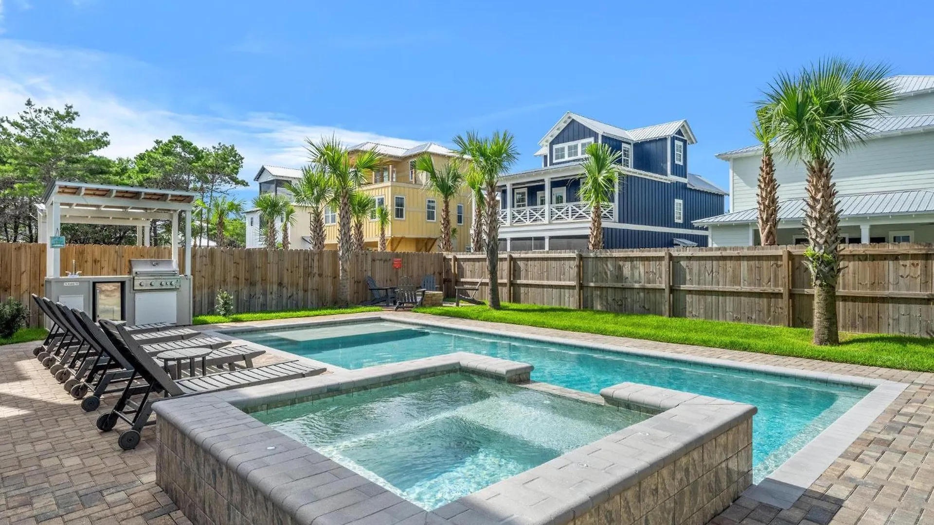 The Sand Emperor With Jetted Pool And Game Room Destin